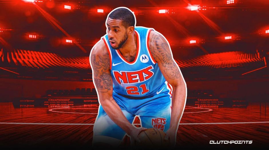 记者：那不勒斯可能引进中锋，齐尔克泽和米神被推荐给了他们